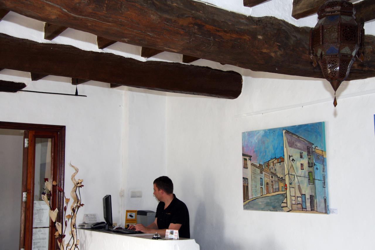 L'almassera & Restaurant Hotel