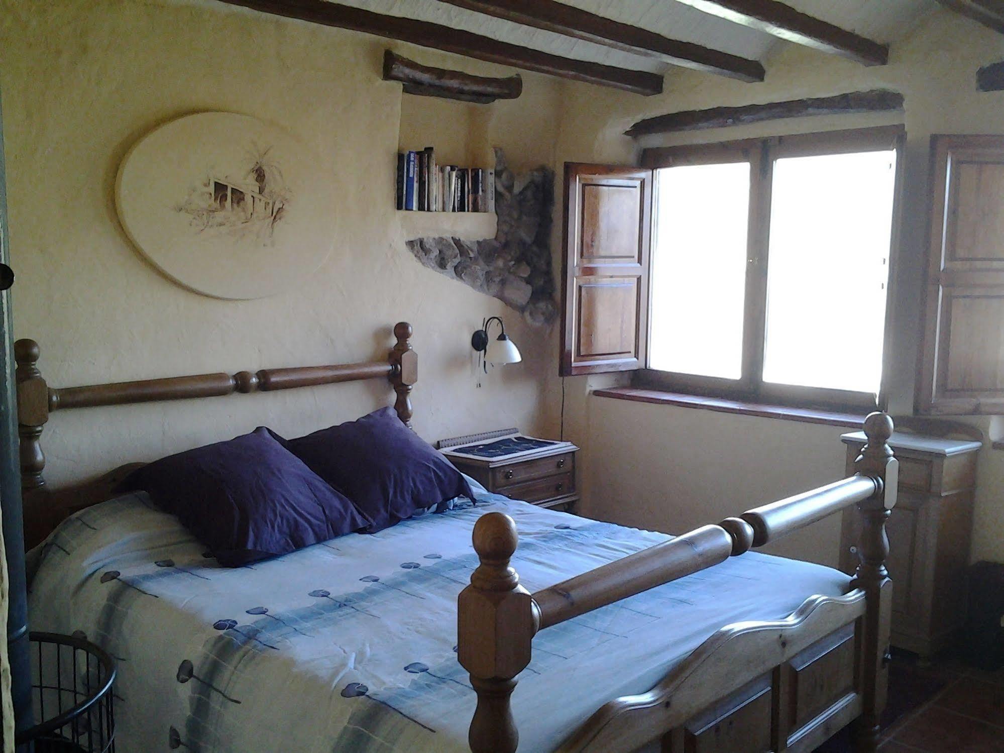 L'almassera & Restaurant Hotel